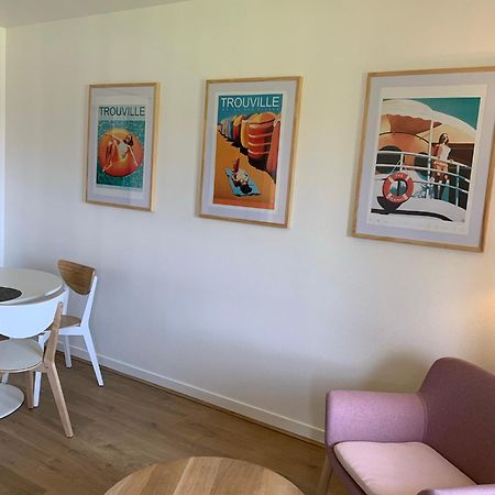 L'Appartement Vue Mer De La Villa Des Rosiers - Trouville Sur Mer Екстер'єр фото