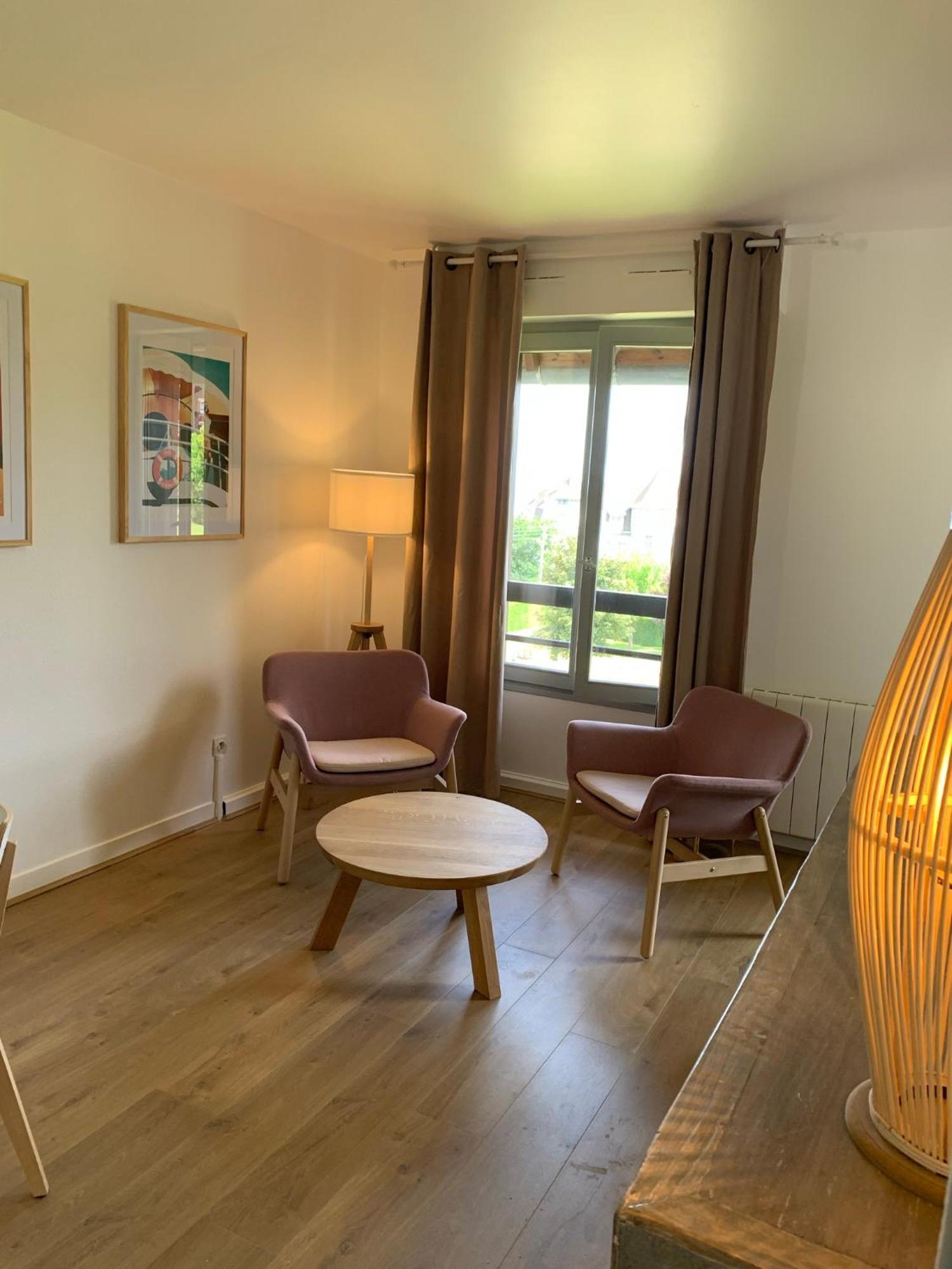 L'Appartement Vue Mer De La Villa Des Rosiers - Trouville Sur Mer Екстер'єр фото